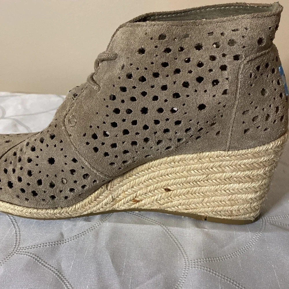 Toms Suede Cutout Wedge